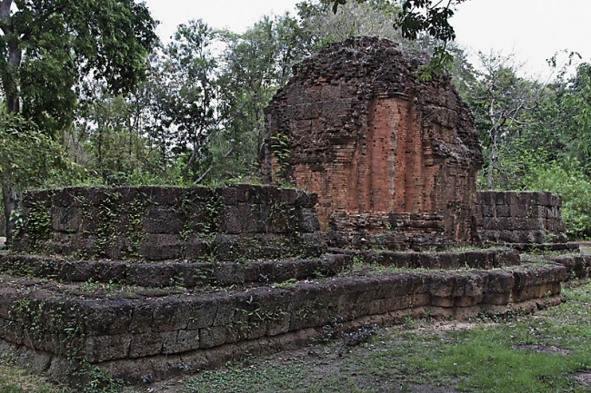 47-Prasat Prang Ku Somboon-011